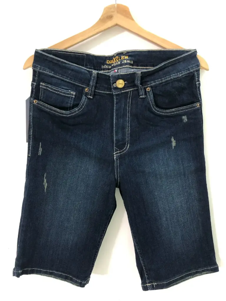 Bermuda jean negra bordado 4476