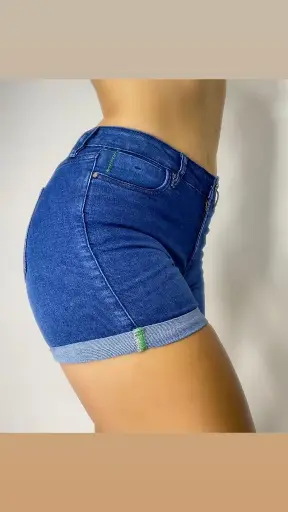 Short mujer bordado verde 4221